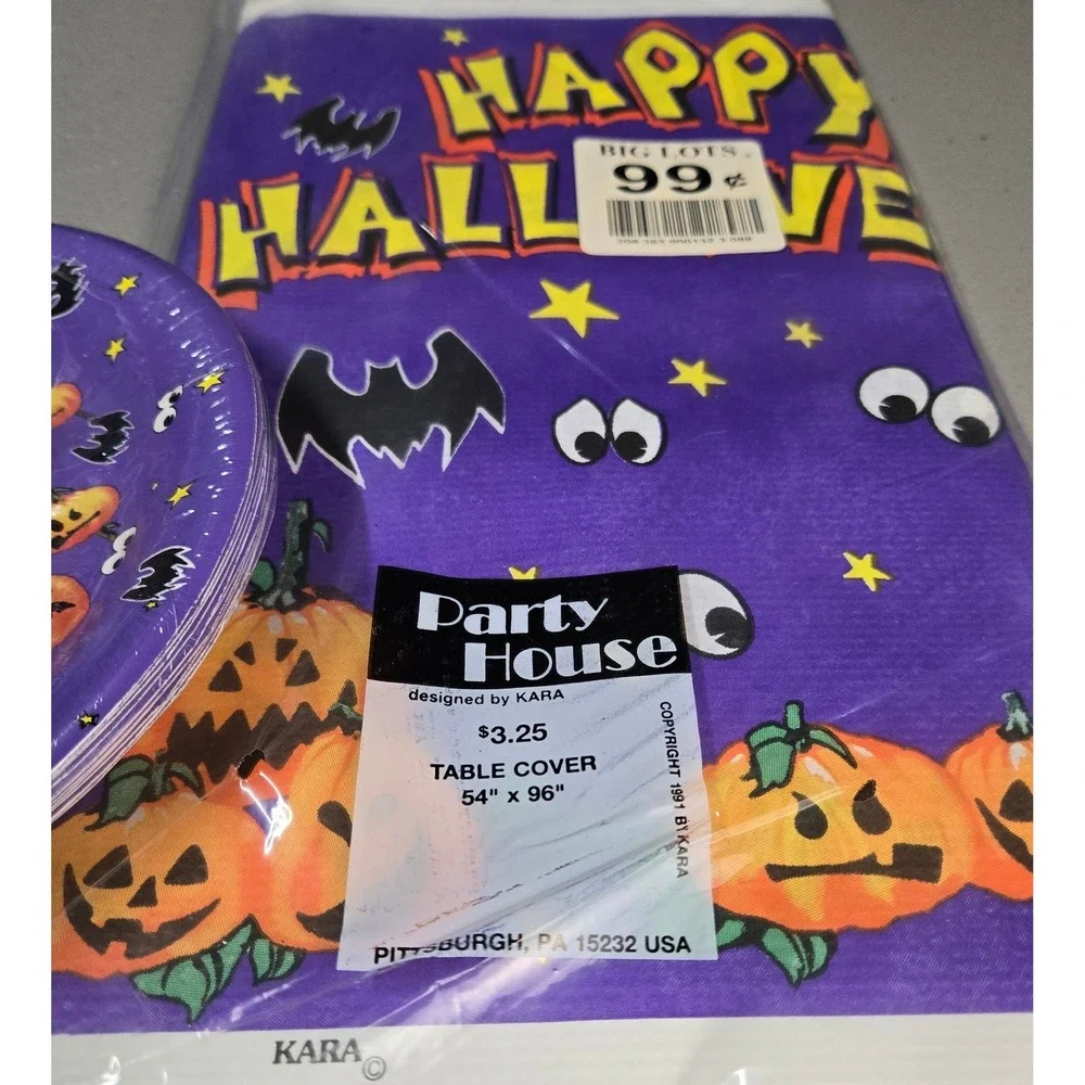 Vintage 90's NOS Halloween Table Cover and Plates Set Purple Pumpkin Bat